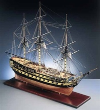 Hms blandford 1720. Парусный судомоделизм. Голден хинд галеон. Модель корабля бриг. Парусник агамемнон модель.