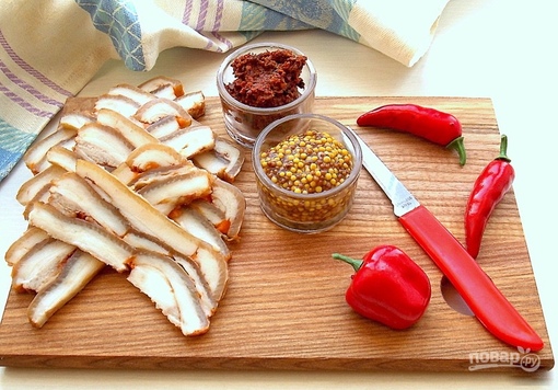 деликатес из свиных шкурок. закуска свиная шкурка. закуска из свиных шкурок рецепт. деликатес из свиных шкурок. закуска из свиных шкурок рецепт.